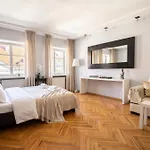 Old Town Heart Xvii - Freta Luxury *