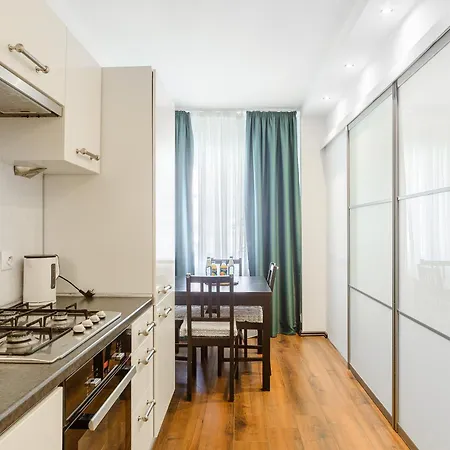 Old Town Heart Xvii - Freta Luxury דירה
